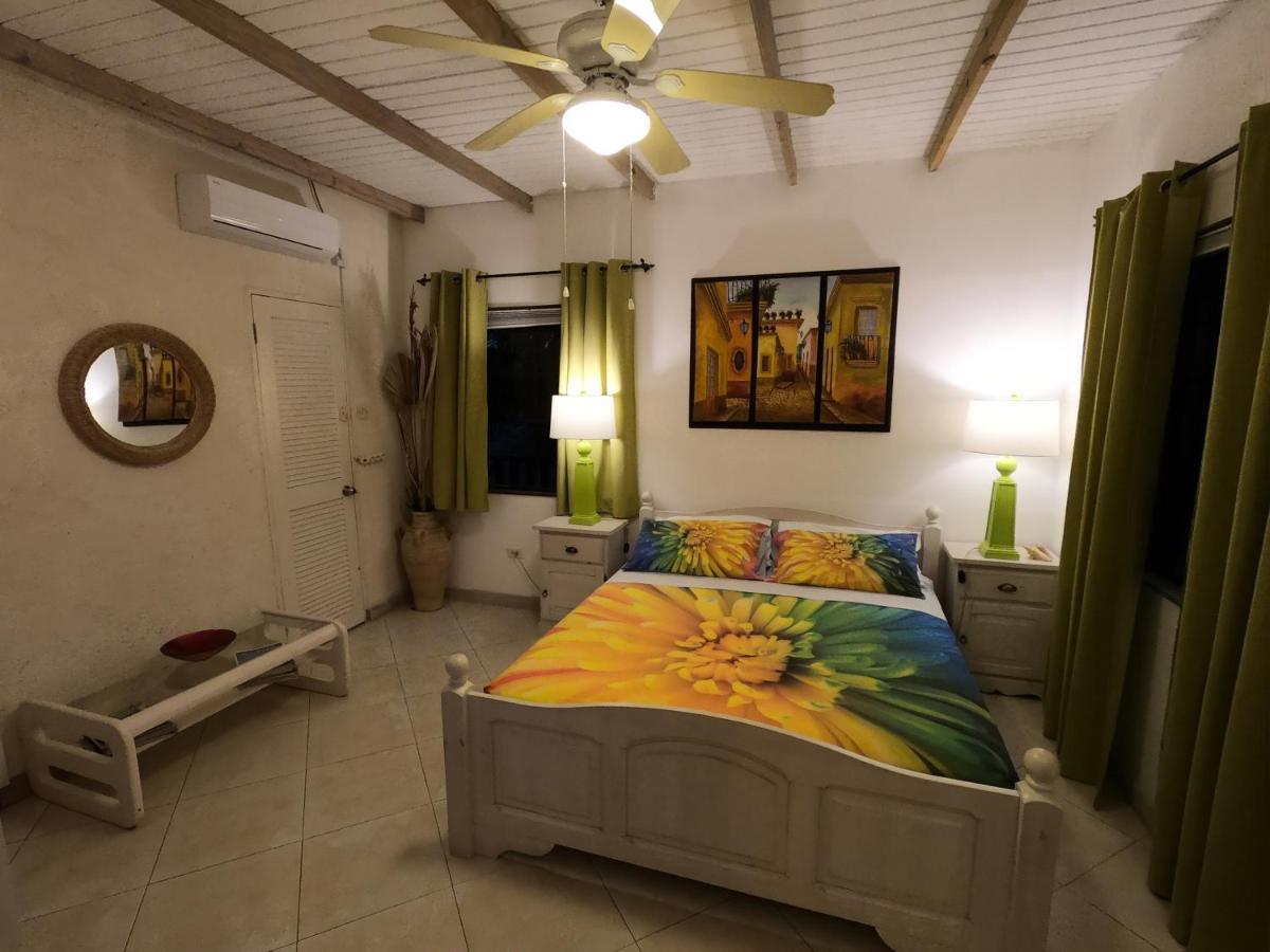 Yellow Bird Apartment Christ Church Luaran gambar